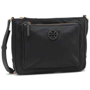 NWT Tory Burch Black Nylon Swingpack Crossbody Bag